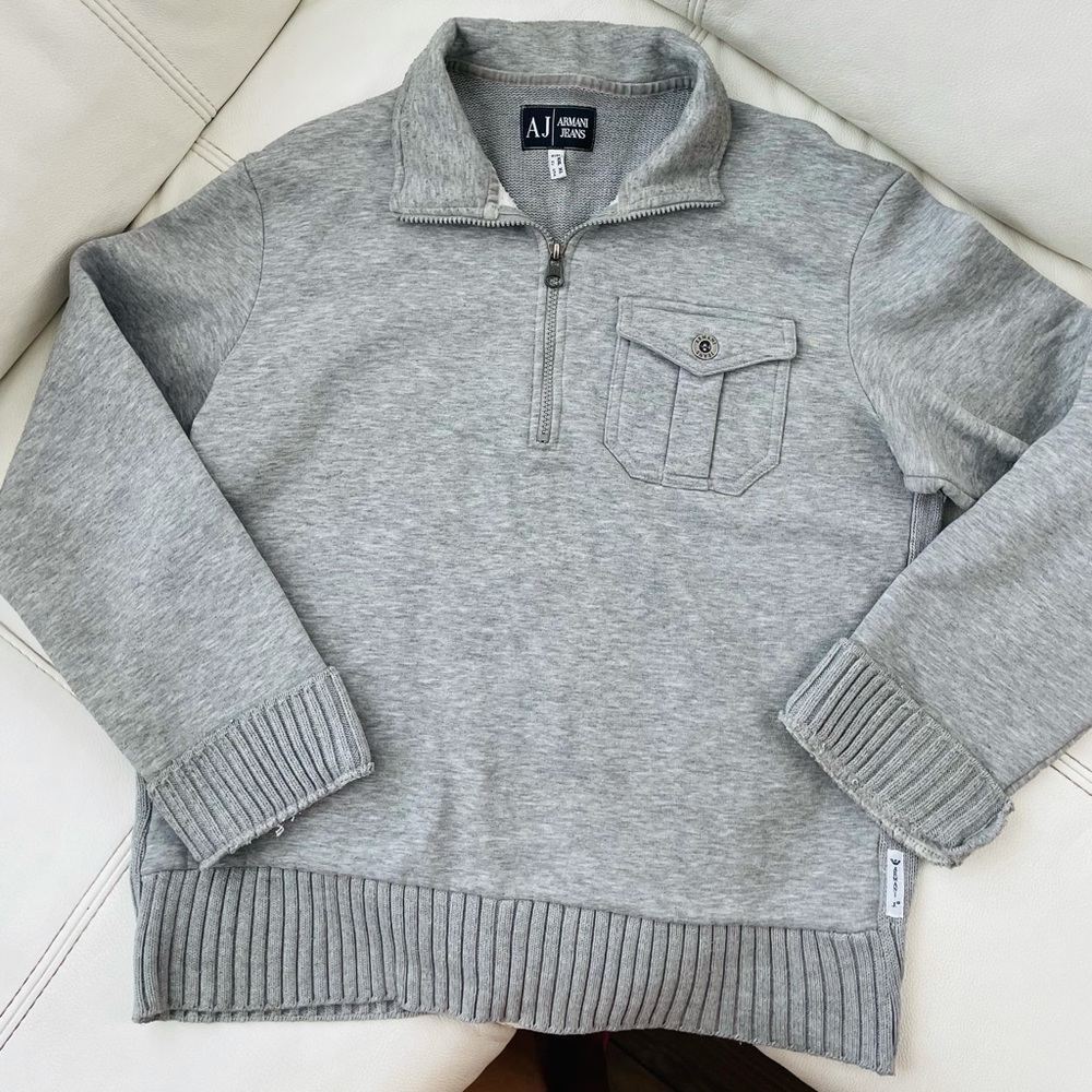 Armani Men’s sweater- XL